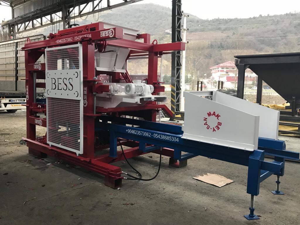 Brick_making_machine_side_view.jpg