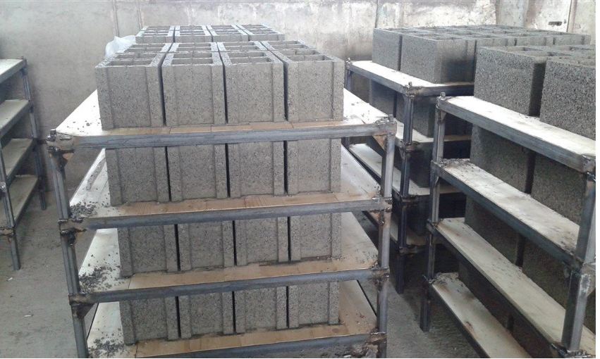 CONCRETE_HOLLOW_BLOCKS.JPG