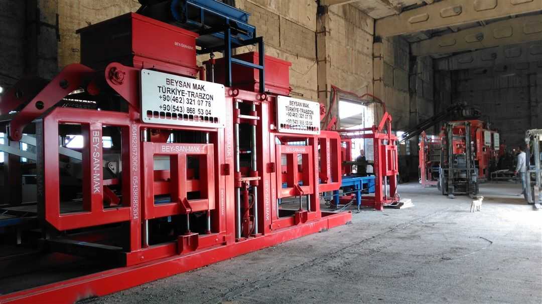 Concrete-Block-_Making-Machine.jpg