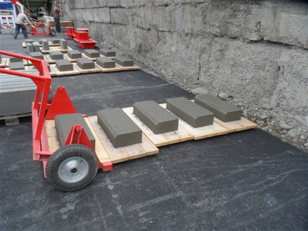 Concrete_curbstone.jpg
