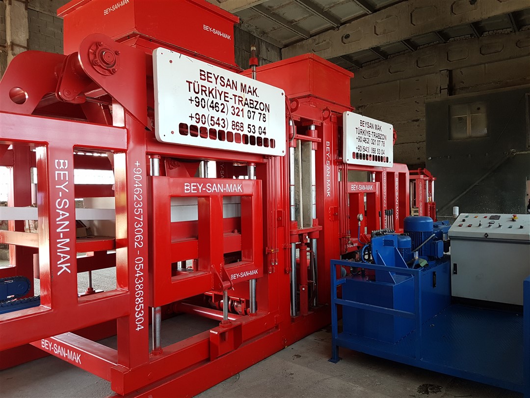 High-Quality-Paving-Block-Making-Machine.jpg