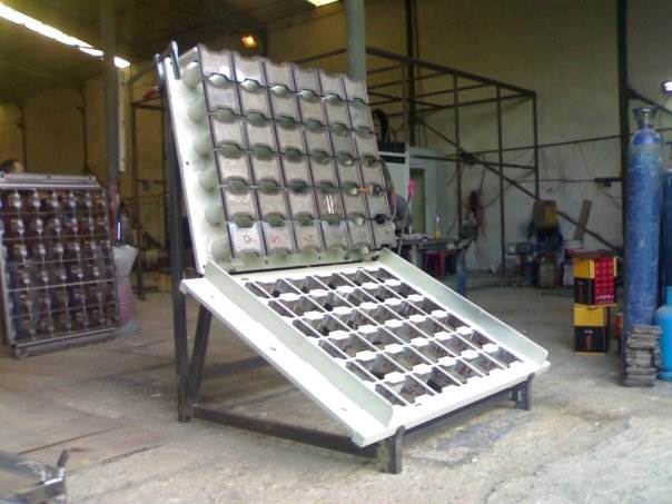 Mould_For_Block_Making_Machine.jpg