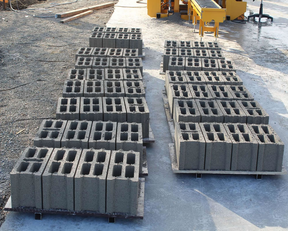 concrete_block_machine_7.jpg